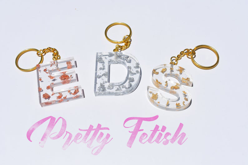 Resin Initial Keychain With Glitter – Pretty Fetish