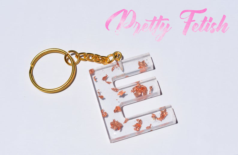 Resin Initial Keychain With Glitter – Pretty Fetish